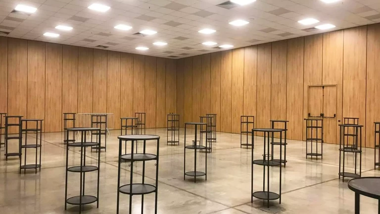 Singular | Divisórias | Divisórias Articuladas Retráteis